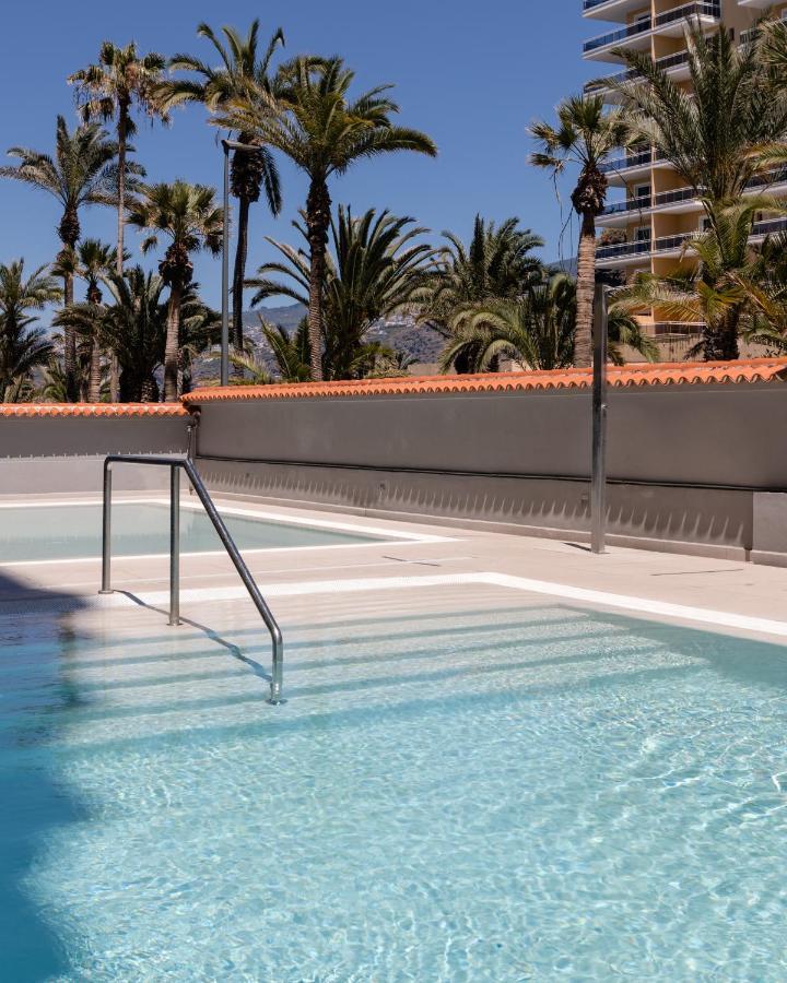 Palmeras Playa Studio: Pools, Beach, Sun & Shore Пуерто-де-ла-Крус Екстер'єр фото