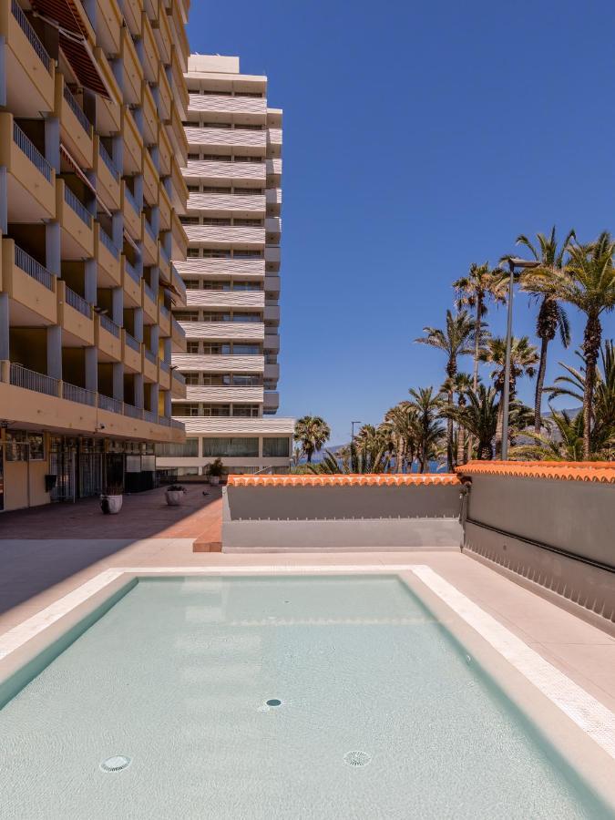 Palmeras Playa Studio: Pools, Beach, Sun & Shore Пуерто-де-ла-Крус Екстер'єр фото